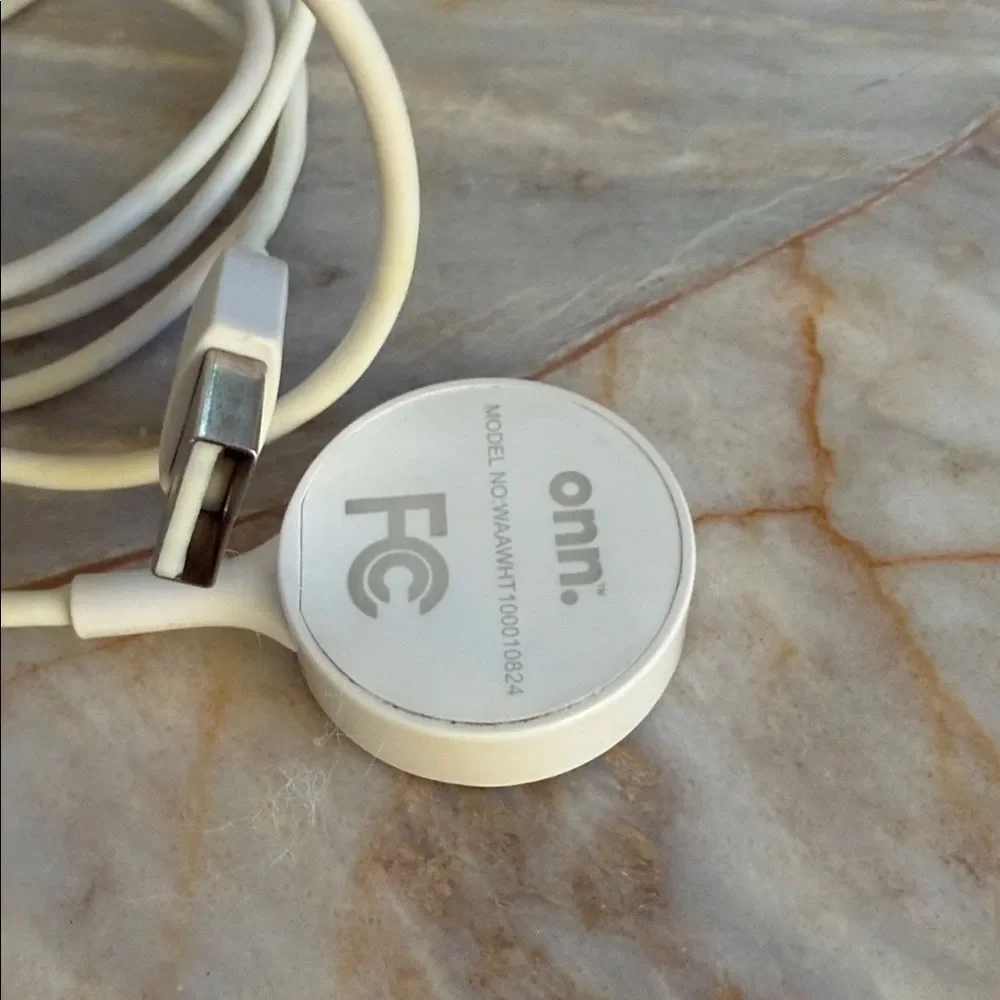 onn. Magnetic Charging Cable for Apple Watch USB-A White WAAWHT100010824